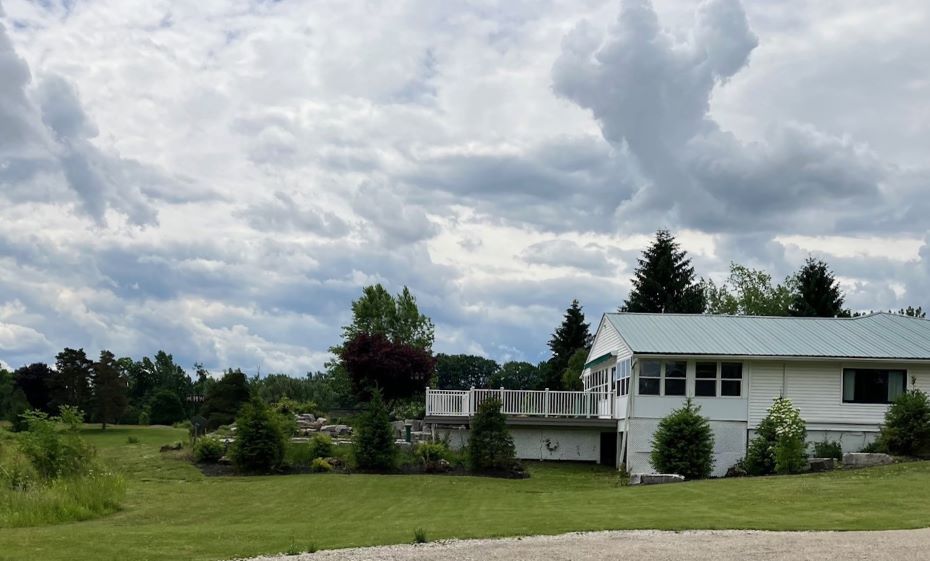 Suburban Rochester golf course sells for $1.5M